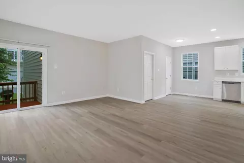 722 Tinker Rd, Middle River, MD 21220 photo 17