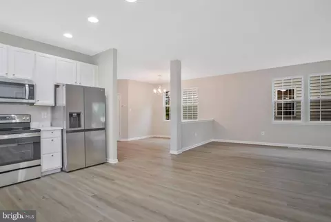 722 Tinker Rd, Middle River, MD 21220 photo 7