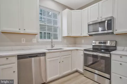 722 Tinker Rd, Middle River, MD 21220 photo 8