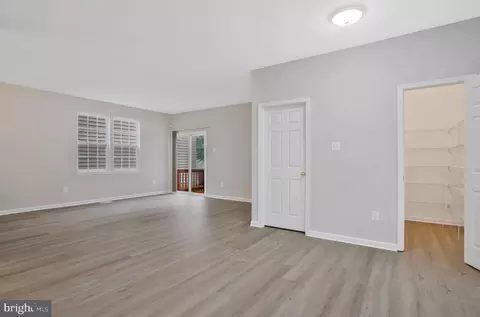 722 Tinker Rd, Middle River, MD 21220 photo 4