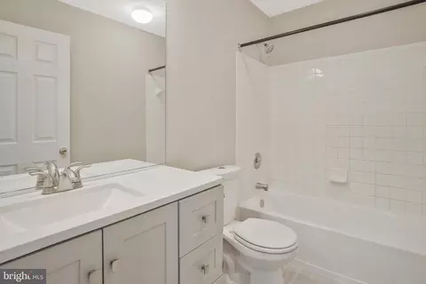 722 Tinker Rd, Middle River, MD 21220 photo 32