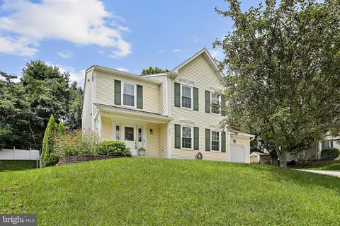 9837 Hickoryhurst Dr, Nottingham, MD 21236