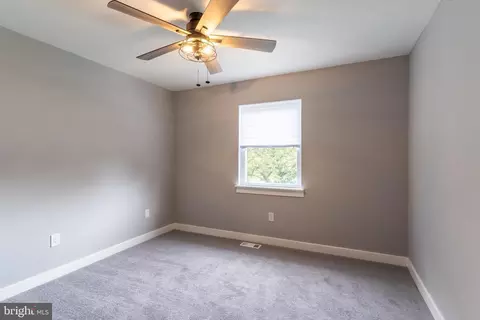 7010 Glen Spring Rd, Windsor Mill, MD 21244 photo 23
