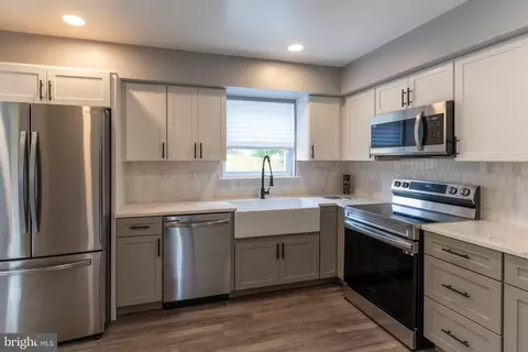 7010 Glen Spring Rd, Windsor Mill, MD 21244 photo 11