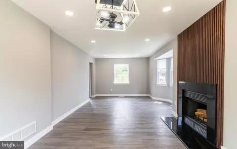 7010 Glen Spring Rd, Windsor Mill, MD 21244 photo 8