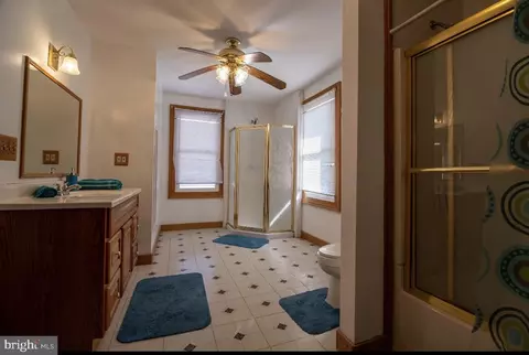 3201 Grace Rd, Sparrows Point, MD 21219 photo 12