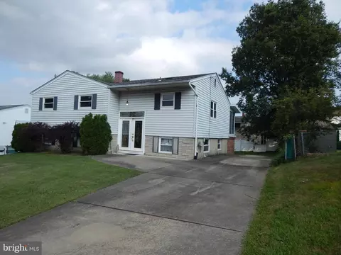 5125 Mcfaul Rd, Baltimore, MD 21206 photo 3