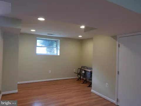 5125 Mcfaul Rd, Baltimore, MD 21206 photo 32