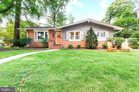 218 Sandee Rd, Lutherville Timonium, MD 21093