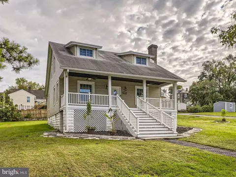 1719 Park Ave, Halethorpe, MD 21227
