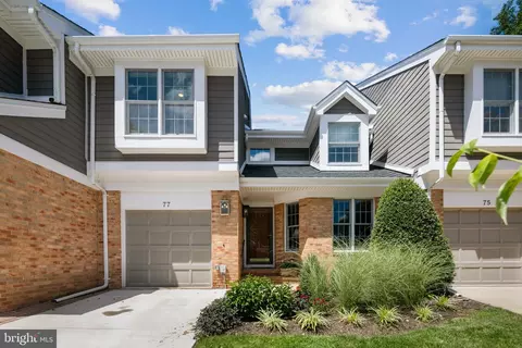77 Raisin Tree Cir, Pikesville, MD 21208