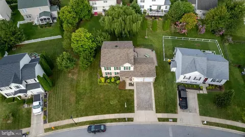 4609 Greencove Cir, Sparrows Point, MD 21219 photo 11