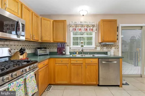 4609 Greencove Cir, Sparrows Point, MD 21219 photo 35