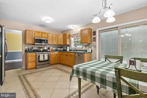 4609 Greencove Cir, Sparrows Point, MD 21219 photo 34