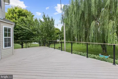 4609 Greencove Cir, Sparrows Point, MD 21219 photo 20