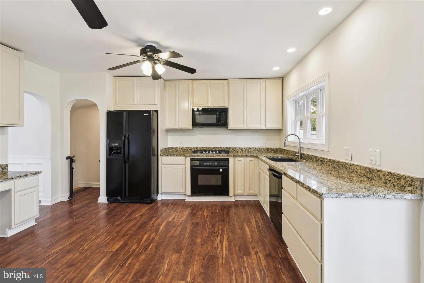 116 Murdock Rd, Baltimore, MD 21212 photo 10