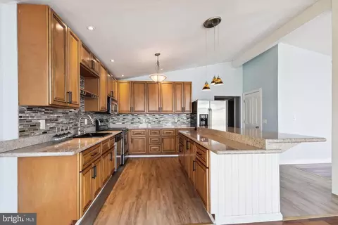 3706 Edgewater Pl, Dundalk, MD 21222 photo 7