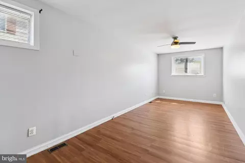 3706 Edgewater Pl, Dundalk, MD 21222 photo 16