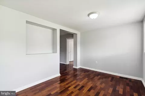 3706 Edgewater Pl, Dundalk, MD 21222 photo 12