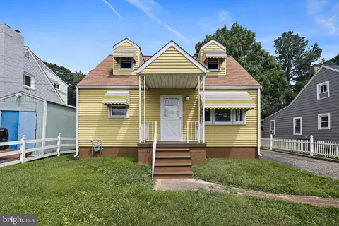215 Riverton Rd, Middle River, MD 21220