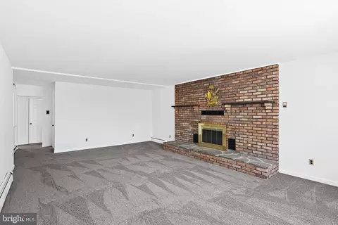 215 Riverton Rd, Middle River, MD 21220 photo 15