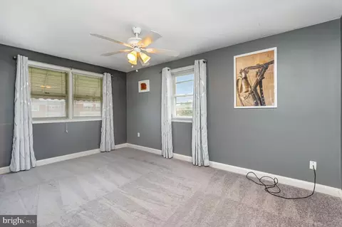 2211 Coralthorn Rd, Middle River, MD 21220 photo 10