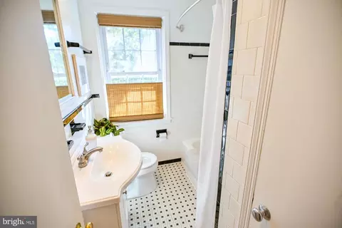420 Chumleigh Rd, Baltimore, MD 21212 photo 31