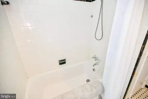 420 Chumleigh Rd, Baltimore, MD 21212 photo 33