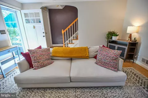 420 Chumleigh Rd, Baltimore, MD 21212 photo 5