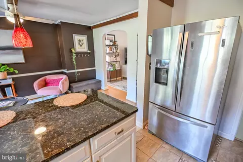 420 Chumleigh Rd, Baltimore, MD 21212 photo 18