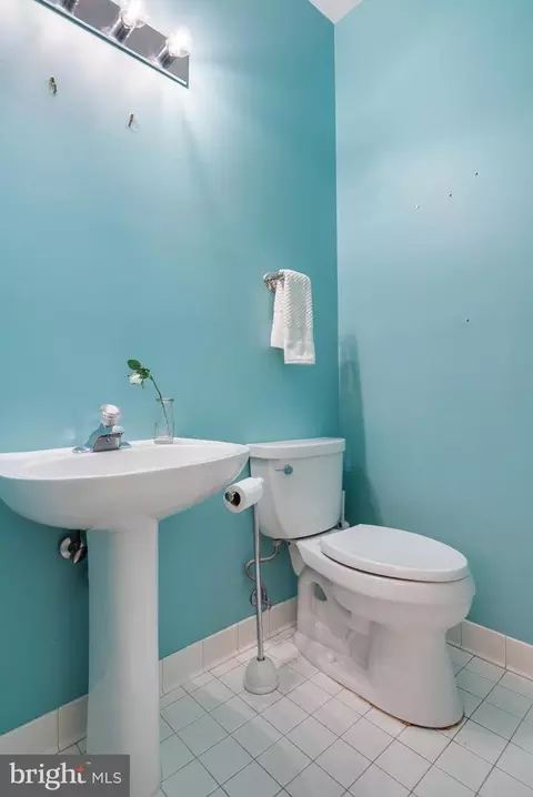 3 Stablemere Ct, Baltimore, MD 21209 photo 22