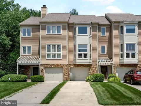 3 Stablemere Ct, Baltimore, MD 21209