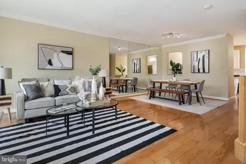 3 Stablemere Ct, Baltimore, MD 21209 photo 8