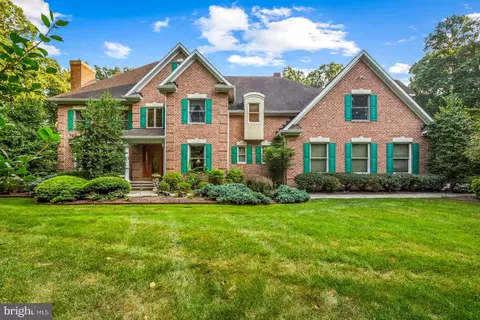 13 Chris Eliot Ct, Cockeysville, MD 21030