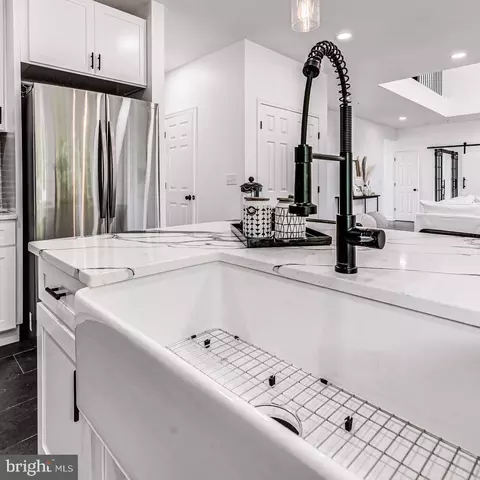19 Cedar Grove Ct, Rosedale, MD 21237 photo 8