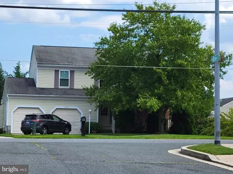 9729 Magledt Rd, Parkville, MD 21234