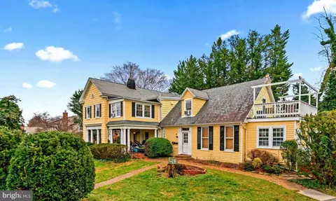 13 Melvin Ave, Catonsville, MD 21228