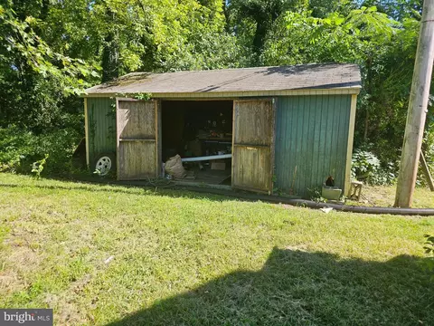 2501 Lakeview Ave, Sparrows Point, MD 21219 photo 26