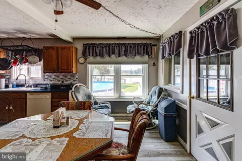 6021 Loreley Beach Rd, White Marsh, MD 21162 photo 20