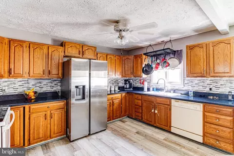 6021 Loreley Beach Rd, White Marsh, MD 21162 photo 16