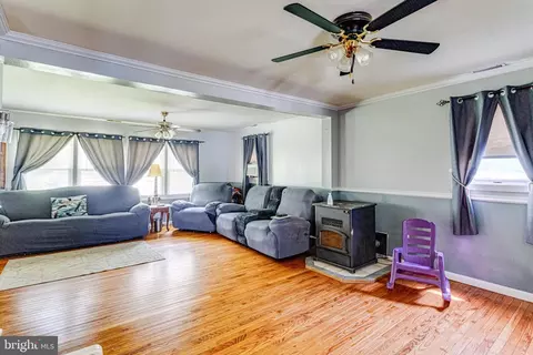 6021 Loreley Beach Rd, White Marsh, MD 21162 photo 12