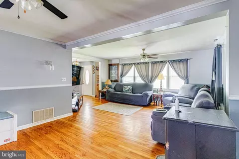 6021 Loreley Beach Rd, White Marsh, MD 21162 photo 14