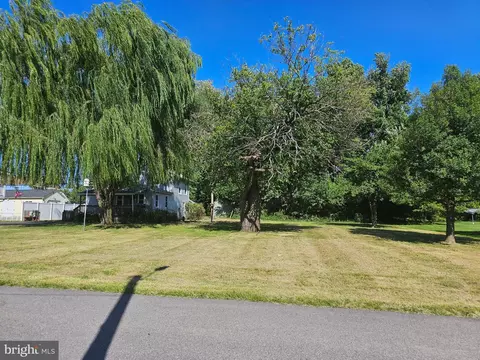 2503 Lakeview Ave, Sparrows Point, MD 21219