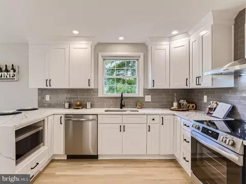 28 Windemere Pkwy, Phoenix, MD 21131 photo 11