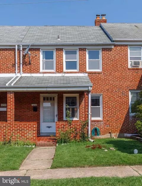 7256 Stratton Way, Baltimore, MD 21224 photo 2