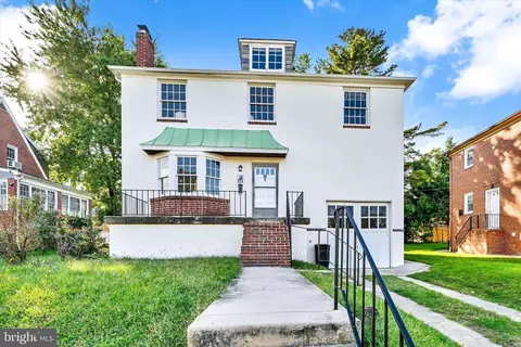 724 W Hills Pkwy, Baltimore, MD 21229
