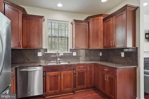 28 Willow Ave, Towson, MD 21286 photo 10