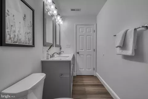 100 Fleming Dr, Dundalk, MD 21222 photo 47