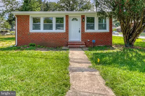 100 Fleming Dr, Dundalk, MD 21222 photo 2