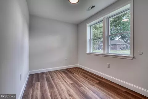 100 Fleming Dr, Dundalk, MD 21222 photo 37